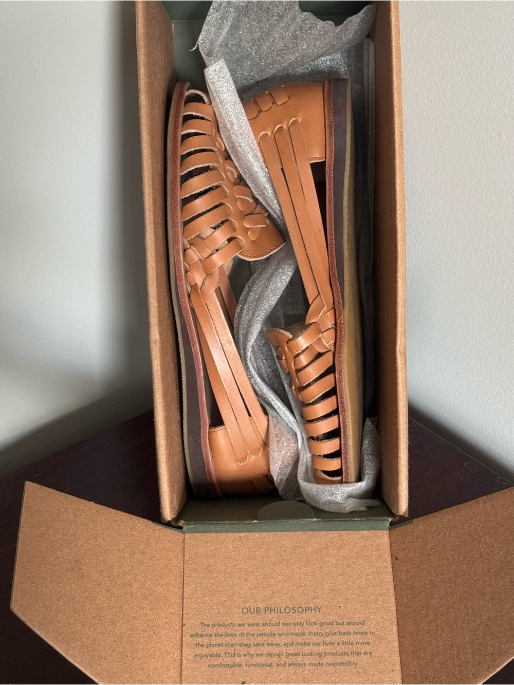 Nisolo Tan Braided Leather Huarache Flats with Box - Picture 3 of 13